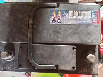 Autobaterii 12v 54ah - 2