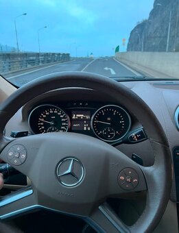 Prodám Mercedes benz GL - 2
