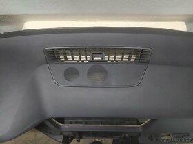 Škoda Superb III palubní deska - 2