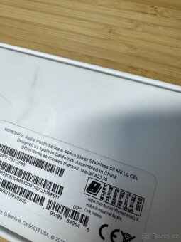 Apple Watch Series 6 44mm Stainless Steel (GPS + Cellular) - 2