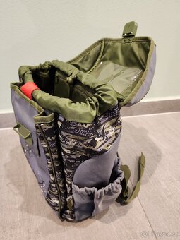 Aktovka Hama T-rex ultra lehká - 2