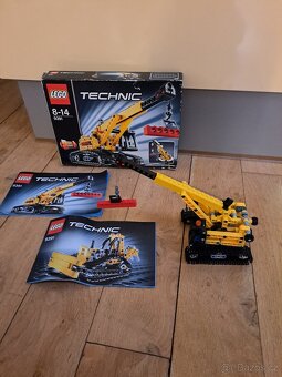 Lego Technic 9391 - Pásový jeřáb - 2
