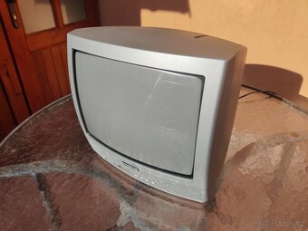 PRAKTIK TV – 8K QLED CRT z doby, kdy byl svět ještě v pořádk - 2