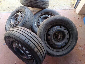 Letní pneu 195/65 R15 - 2