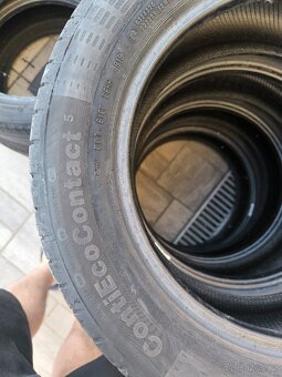 CONTINENTAL 205/55 R16 - 2