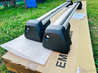 Příčníky na střechu originál Volvo/Thule na V90 - 2