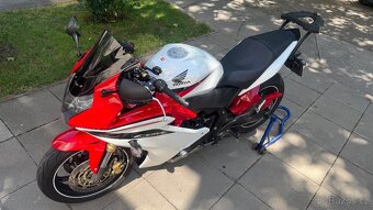 Honda CBR600f - 2