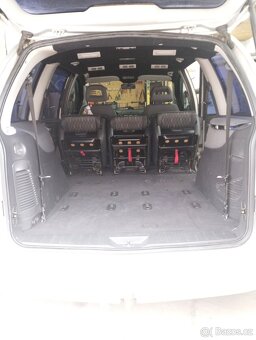 Ford galaxy 7 místné - 2