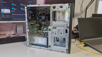 HP EliteDesk 800 G3 MT (i3-6100, 4 GB RAM, 0 GB SSD) - 2