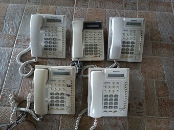 Telefonní ústředna Panasonic KX-TA308 - 2