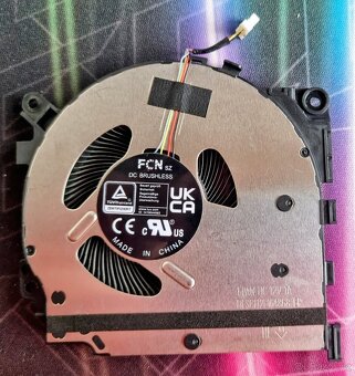 Asus Zenbook 14 Ventilátor CPU - 2