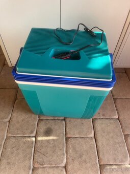 2xLednička do auta na 12V + na mrazící destičky - 2