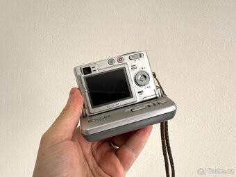 Casio EXILIM EX-Z50 - 2