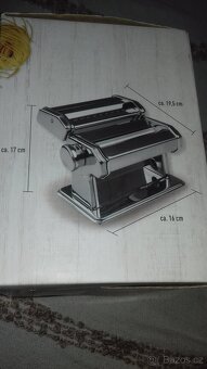 Strojek na těstoviny Fackelmann, nový - 2