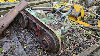 Stojanová vrtačka - díly - 2