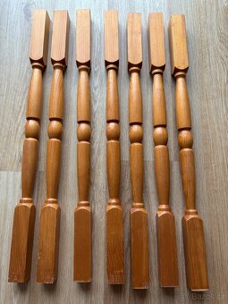 dřevěné sloupky zábradlí - 2