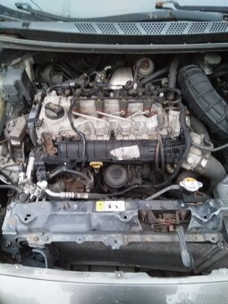 Kia ceed 1.6 crdi na náhradní díly r.v 2012 - 2