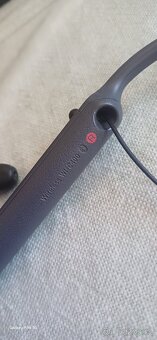 Sony WI‑C400 bezdrátová sluchátka (Bluetooth) - 2