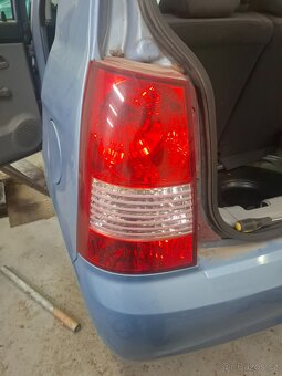 KIA Picanto - zadni svetla - 2