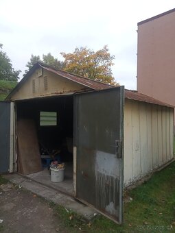 Prodám  plechovou garáž 3×5m, Nýrsko. - 2