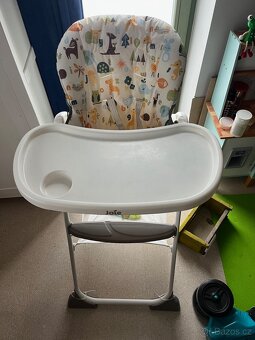 Jídelní židlička JOIE Mimzy Snacker - 2