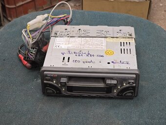 Autorádio na kazety - 2