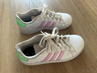 Kožené boty Adidas, vel. 35 - 2