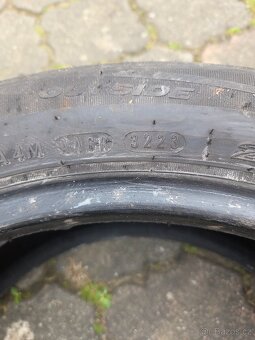 Nexen 215/50/R17 - 2