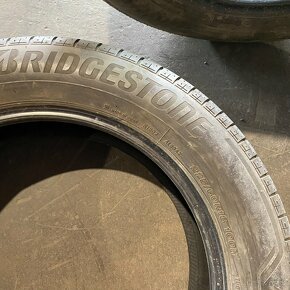 Letní pneu 225/60 R18 100H Bridgestone  5,5-6mm - 2