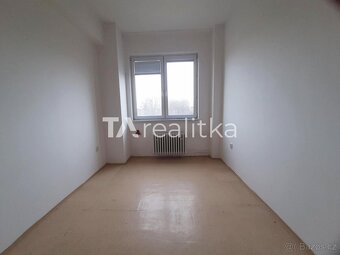 Pronájem komerční Obchodní prostory, 51㎡ Havířov 73601 - 2