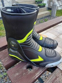 Kožené motoboty vel.41 nenošené - 2