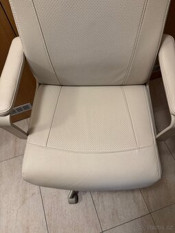 Ikea Millberget kancelářská otočná židle - 2