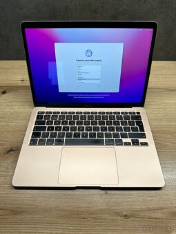 MacBook Air 13" M1 – 512 GB SSD,16 GB RAM – velmi pěkný sta - 2
