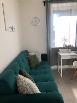 Gauč smaragdově zelený - 2