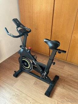 Cyklotrenažér VIFITO Spino 400 v záruce - 2