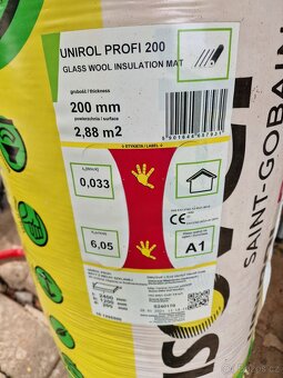 Tepelná izolace Isover UNIROL PROFI 200 mm (2,88 m2/bal.) - 2
