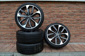 5x112 R19 Letní sada Audi A3 / S3 AudiSport + 235/35 R19 - 2