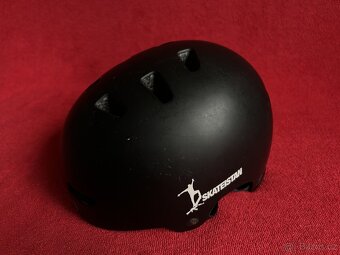 Helma, přilba TSG Evolution, Skateistan, S/M (54-56cm) - 2