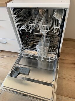 Myčka nádobí Electrolux - 2