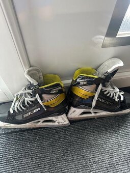 Brusle Bauer Supreme 3S - 2
