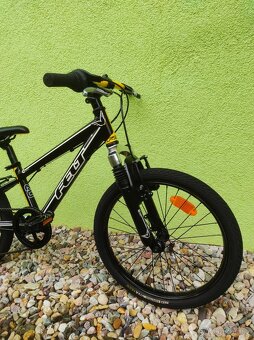 Značkové dětské horské kolo Felt 20" - 2