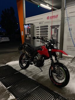 Motorka malaguti xsm 125, 2021 - 2