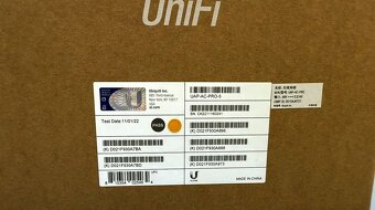 Prodám Ubiquity Network UAP-AC-PRO 5v1 - 2