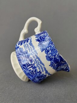 Krásný porcelánový a keramický mlecenky - 2