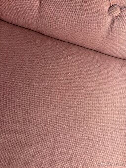 Růžové křeslo “ušák” s podnožkou - 2