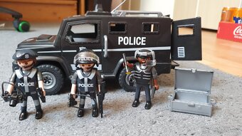Prodám playmobil terénní vozidlo speciálních jednotek - 2