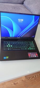 Notebook MSI Sword 17 HX B14VGKG-024CZ (9S7-17T214-024) šedý - 2