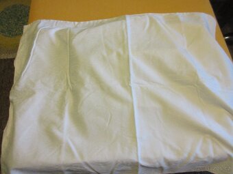 Bílé bavlněné povlečení na 2 postele. - 2