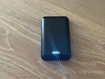 Magsafe nabíječka - 5000mAh kapacita baterie, 100% funkční - 2