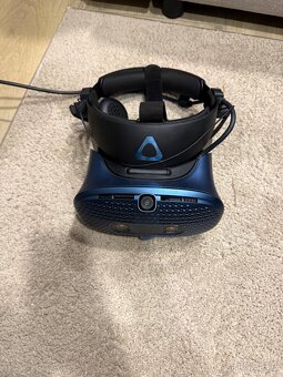 HTC Vive Cosmos Virtuální brýle k PC - 2